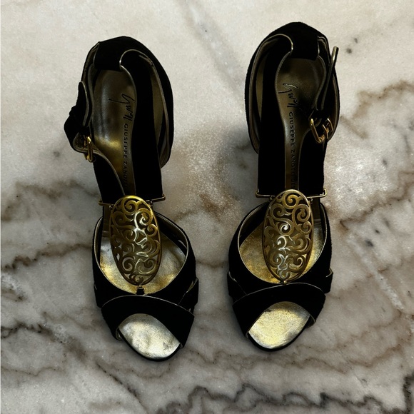 Guiseppe Zanotti Black Suede Sandals - Picture 11 of 13